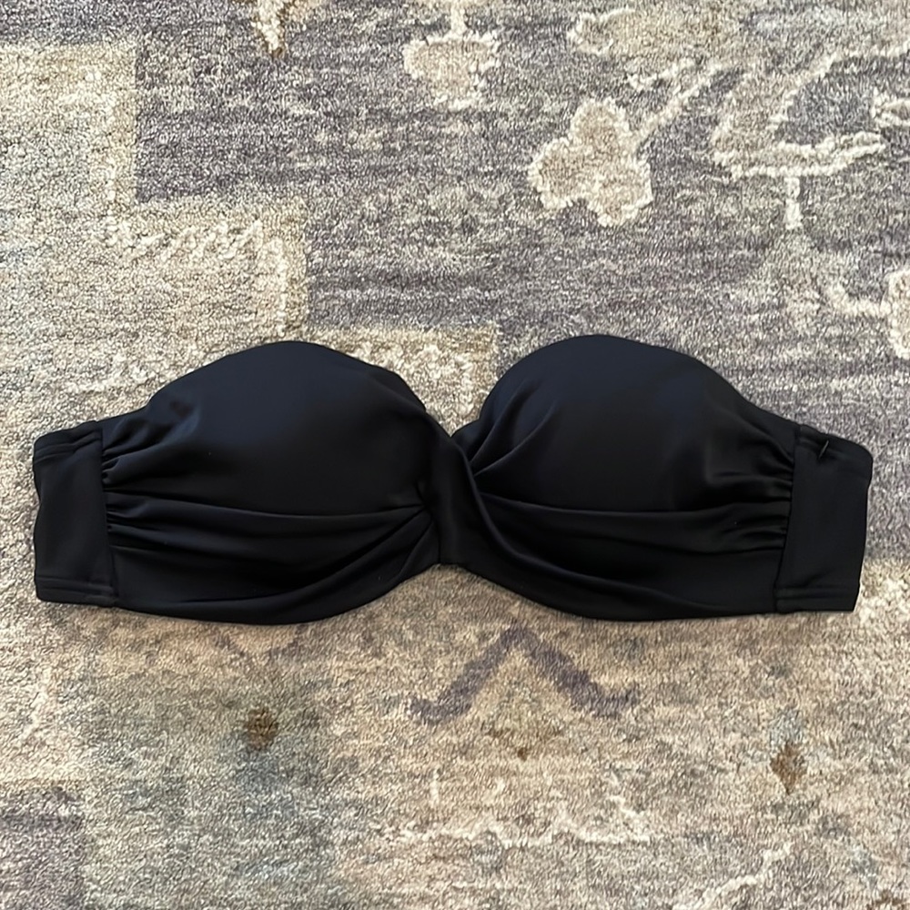 Victoria’s Secret black strapless bikini top. Size 34A